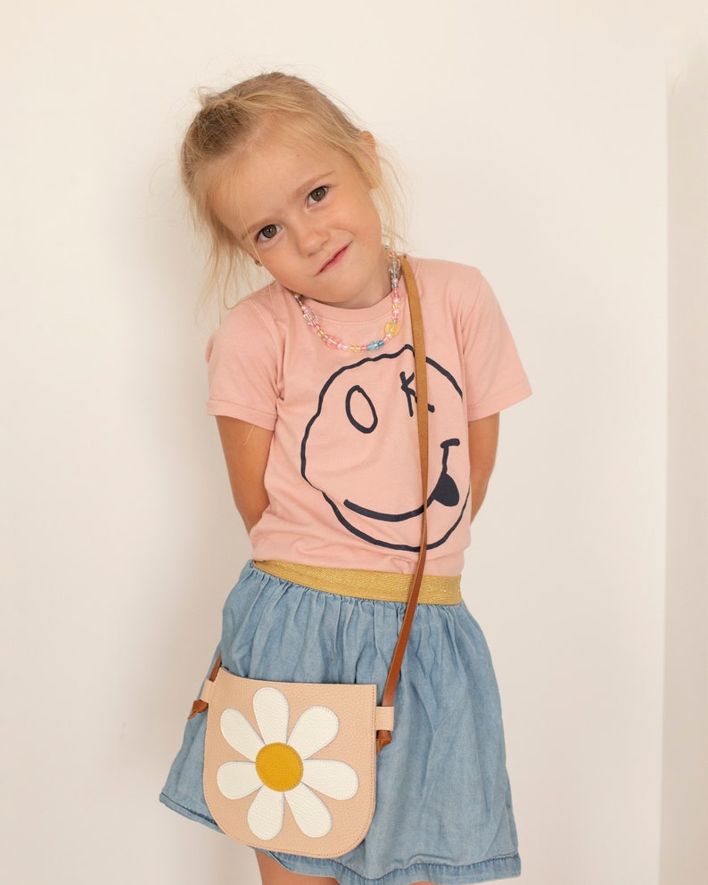 Daisy Leather Toddled Crossbody Purse, Crossbody Bag, Toddler Purse, Little Girl Purse, Birthday Gift, Little Girl Gift, Kids Handbag image 2