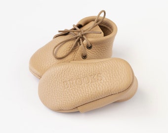 Baby leather Moccasins with shoelaces, Italian leather, Newborn, infant, toddler soft shoes, baby gift, babyschuhe, chaussures de bébé