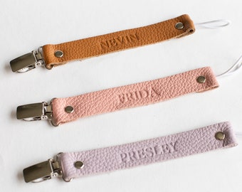 Pacifier Leather Clips, Custom Name, Binky Clip Holder, Pacifier Holder, Chain, Baby, Dummy Holder, Boy, Girl, Binky Linen Holder, Baby Gift