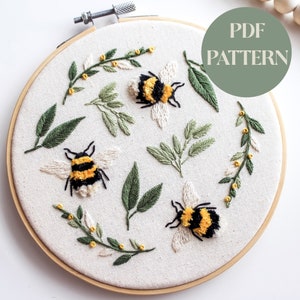 Bee Embroidery Pattern - pdf - Hand Embroidery Pattern - pdf pattern - Insect Pattern - Digital pdf - Digital download - Embroidery