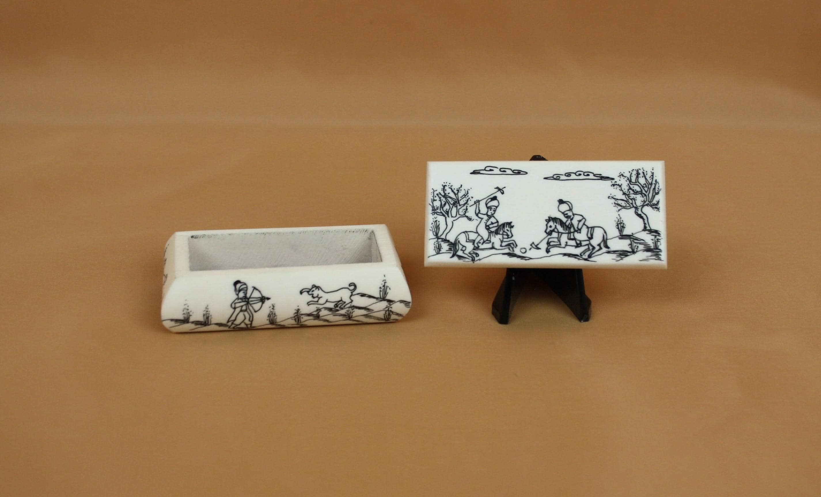 『虎』 根付 　　（提げ物 /緒締め /帯留め /Netsuke） 髑髏蛇』根付 （提げ物 /緒締め /帯留め /Netsuke）江戸時代