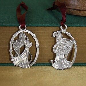 groep van 2 authentieke tinnen Longaberger-mandstrikken of ornamenten, Angel of Hope en Angel of Faith