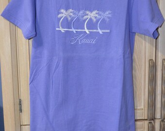 Kauai, Hawaii Vintage Graphic Tee Shirt, Embroidered Palm Trees – New