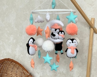 Giostrina per neonati a forma di pinguino: decorazione in feltro per la cameretta, con stelle e nuvole.