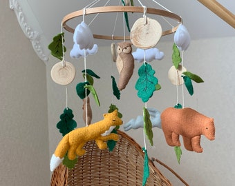 Woodland mobile, bear mobile, baby mobile neutral, animal mobile, fox bear owl hare deer