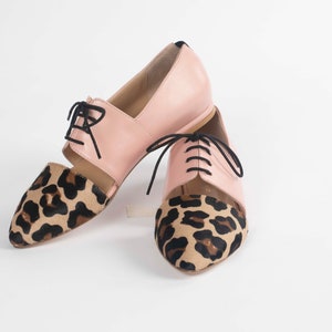 Flat Shoes for Women Ethically Handmade - Lordess Native Women&#39;s Leather Oxford Ballet Flats - Pink Leopard Animal Print