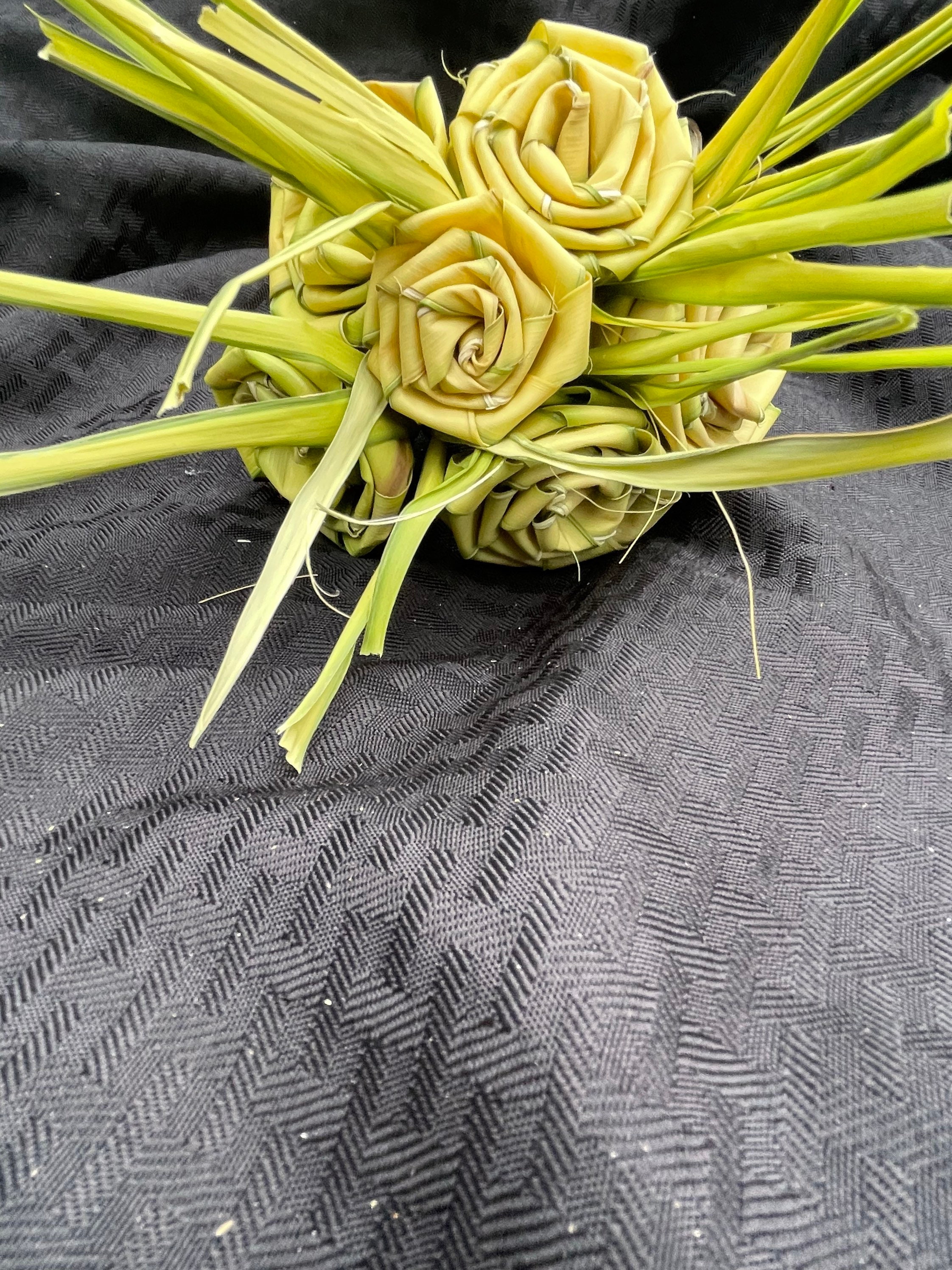 Fresh Palmetto Roses Bouquet 6 | Etsy