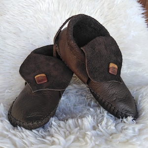 Earthing Buffalo Leather Shoes // Unisex //Medieval Moccasins // Grounding Shoes // Handmade Moccasins