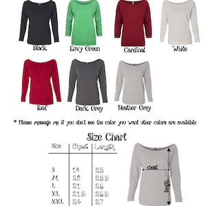 Op de afbeelding: Een maattabel voor een 3/4 mouwshirt in verschillende kleuren, waaronder zwart, jaloers groen, kardinaal, rood, donkergrijs en heather grijs. De tabel toont de borst- en lengtemaat voor de maten S, M, L, XL en XXL. De stofsamenstelling is 50% katoen en 50% polyester voor de meeste kleuren en 93% katoen en 7% polyester voor heather grijs.