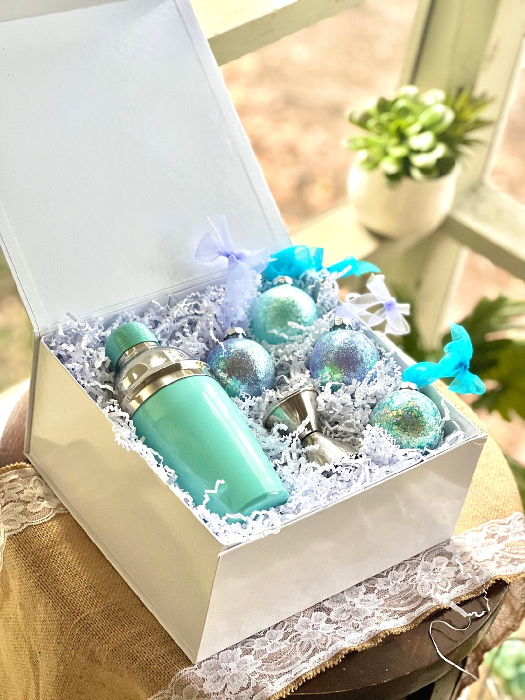 Cocktail Shaker Gift Set, QUICK SHIP Gift Set, Mixology Set, Bar Kit