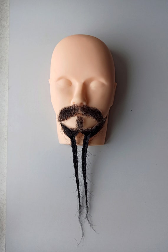 Barba e baffi neri finti realistici di Jack Sparrow, capelli naturali  immagine pirata per spettacoli cinematografici o teatrali -  Italia