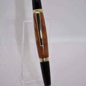 Dacht pecannotenhouten pen