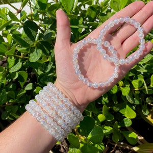 ONE 8mm 7.5&quot; Angel Aura Fire & Ice Quartz Crystal Stretch Bracelet, Cracked Quartz Crystal Stretch Bracelet
