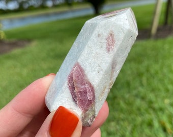2,5" roze toermalijn in kwartskristallen toren, roze toermalijn obelisk