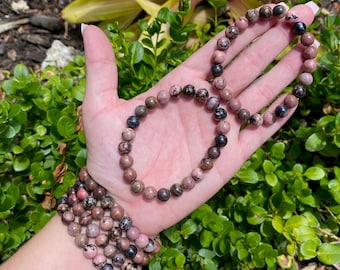 ONE All Natural 8mm 7.5" Rhodonite Crystal Stretch Bracelet