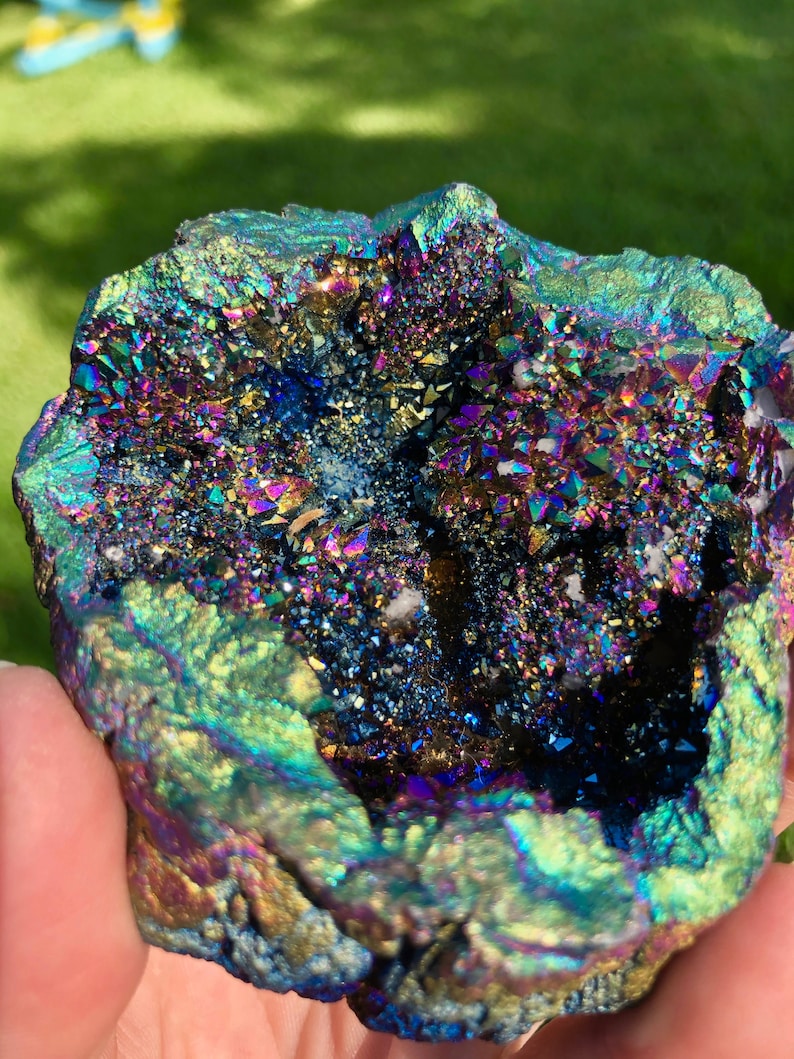 Where does angel aura quartz come from jordafri