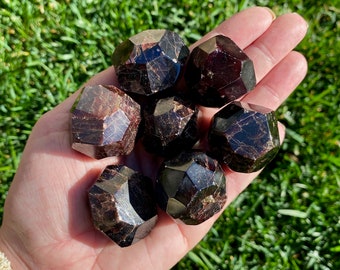 ONE Intuitively Chosen Small Faceted Spessartine Red Garnet Crystal Dodecahedron from Pakistan