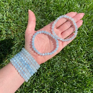 ONE All Natural 6mm 7.5” Aquamarine Crystal Stretch Bracelet