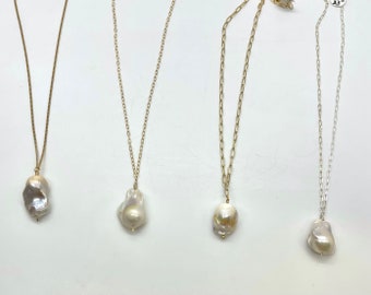 Pearl necklace, baroque pearl necklace, pearl jewelry, elegant necklace, june birthstone jewelry, june birthstone necklace