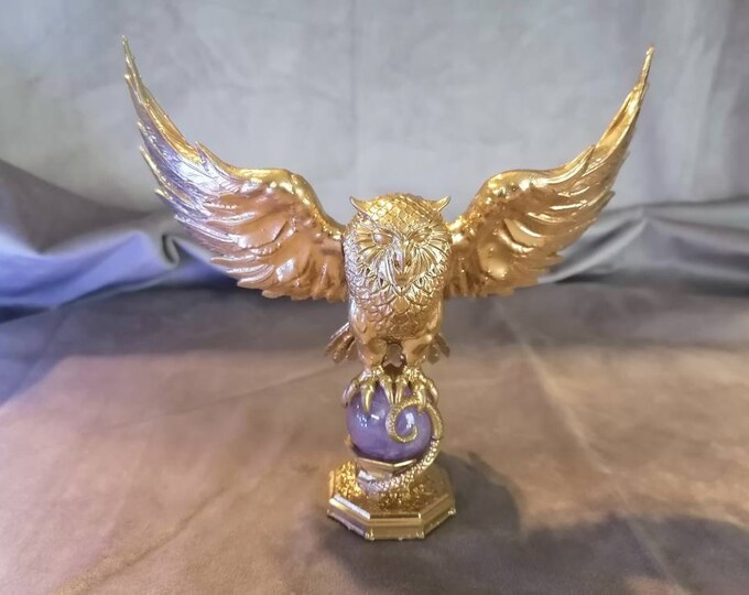 Dumbledore's Top of the Desk. Hogwarts Owl Lectern.harry Potter.pierre