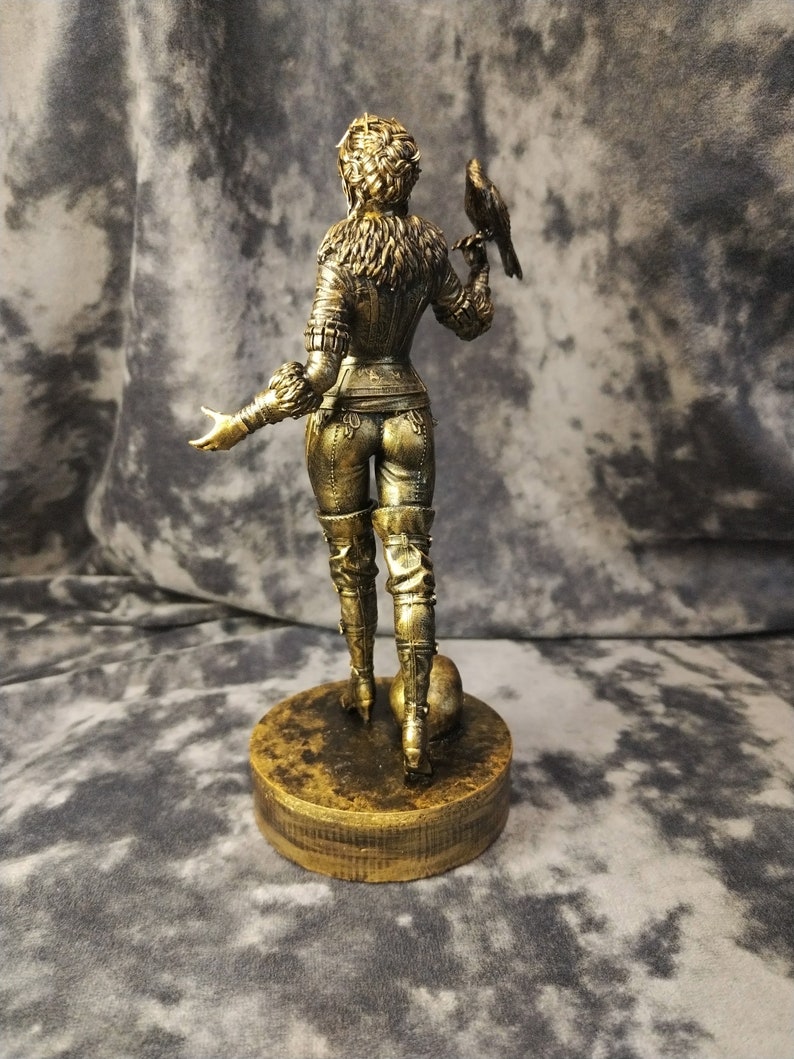 Statue de Mylène Farmer 18cm image 8