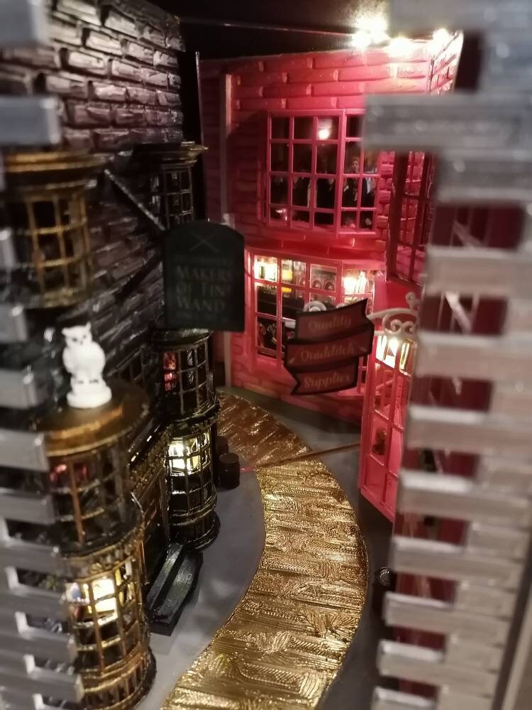 Book Nook Shelf Insert Diagon Alley, Ollivanders, Harry Potter