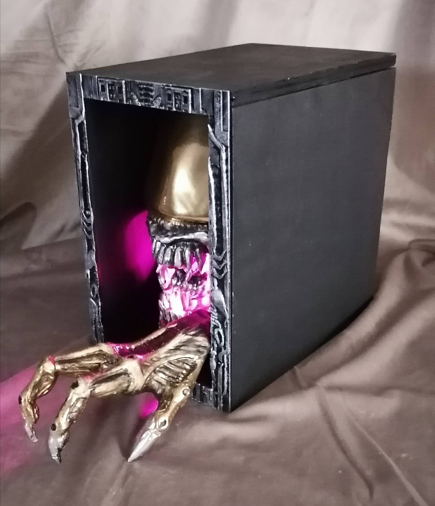 Book Nook Shelf Insert Alien Xenomorph, Bookend Etsy