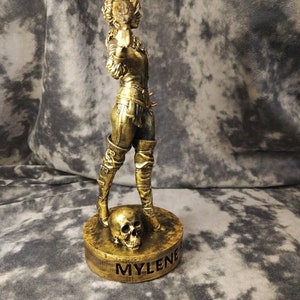 Statue de Mylène Farmer 18cm image 5