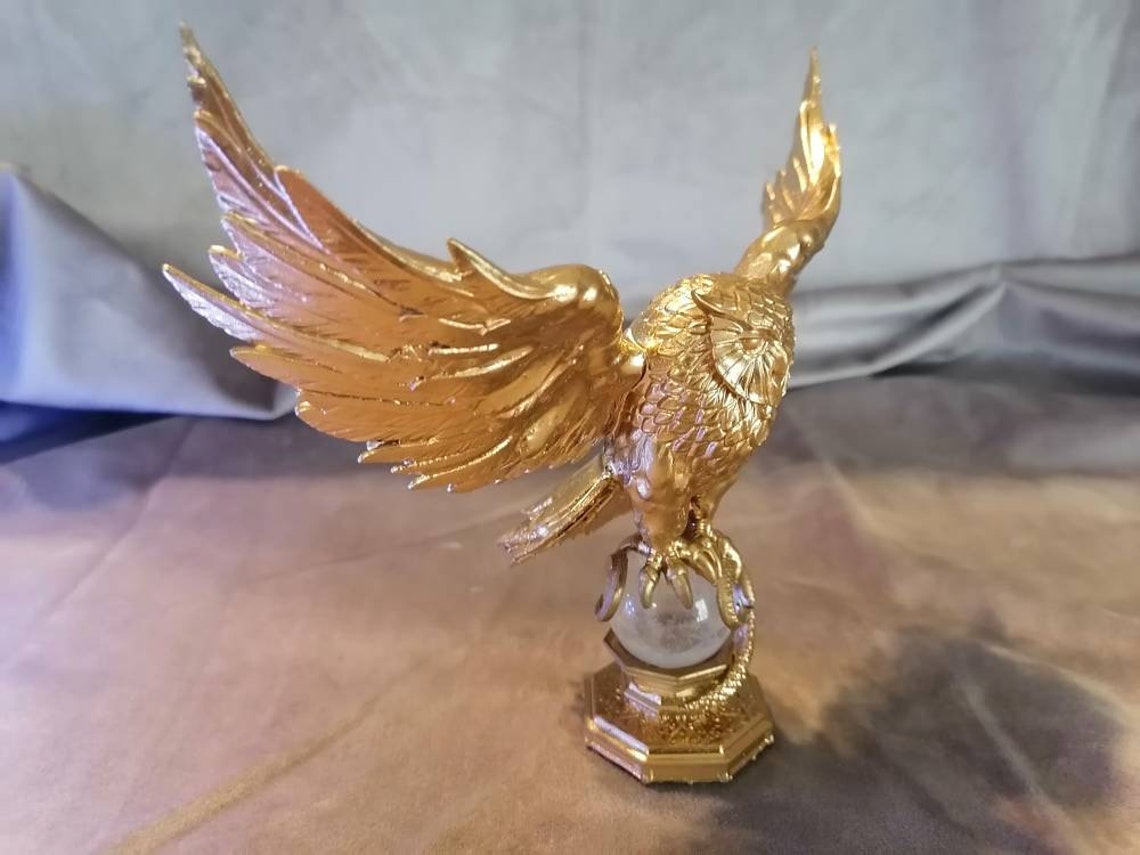 Dumbledore's top of the desk. Hogwarts Owl Lectern. Harry Etsy