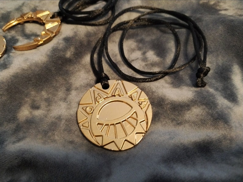 The Mysterious Cities of Gold pendant image 4