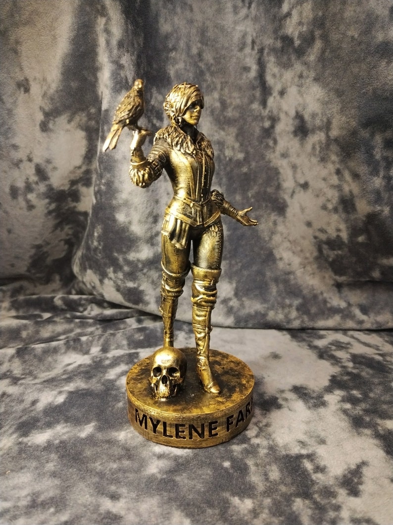 Statue de Mylène Farmer 18cm image 4