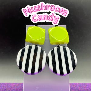 Nostalgic Jewelry, Nostalgic Earrings, Beetlejuice, Beetlejuice Earrings, Halloween Earrings, Halloween, Black & White Stripe Earrings