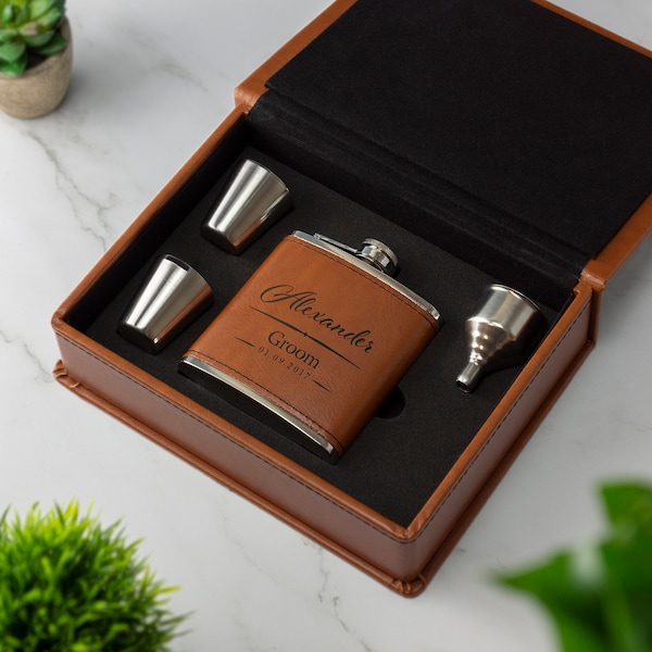 Personalisierte Leder Hipflask Geschenk Set 6 Unzen Bräutigam Hochzeit Hirsch Groomsman Best Man Leder Whisky für ihn Weihnachten Geburtstag Geschenk Geschenk