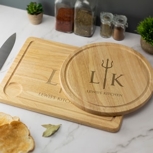 Tabla de cortar de madera grabada con el nombre de Angry Kitchen, regalo novedoso personalizado, tabla de quesos, tabla para servir