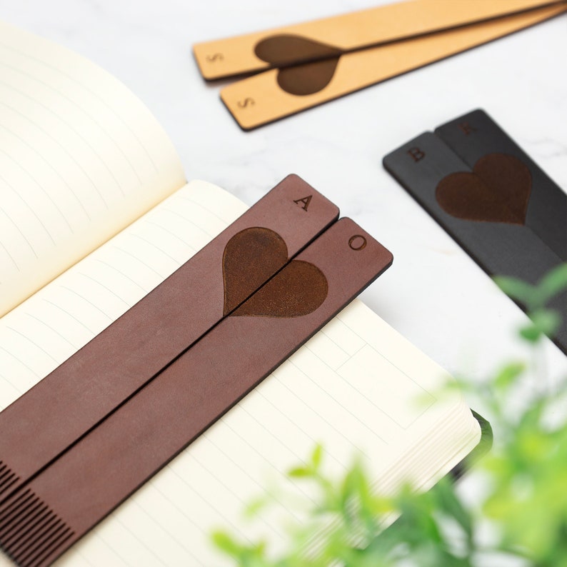 Personalised Leather Bookmark Set With Heart & Initials Laser Cut Handmade Gift Birthday Christmas Anniversary image 5