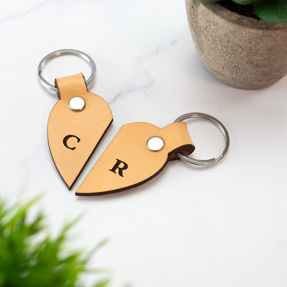 Leather Heart Key Chain Personalized Custom Wholesale Personalized PU Leather Key Chain Heart Birthday PU Leather  Keychain Keyring Leather Key Chain And Leather Keychain Price 