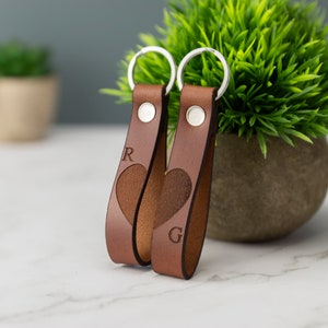Personalised Leather Keyring Monogram Initials Couples Gift Pair of Keyrings Valentines Hearts Love Married BF GF Christmas Birthday Brown