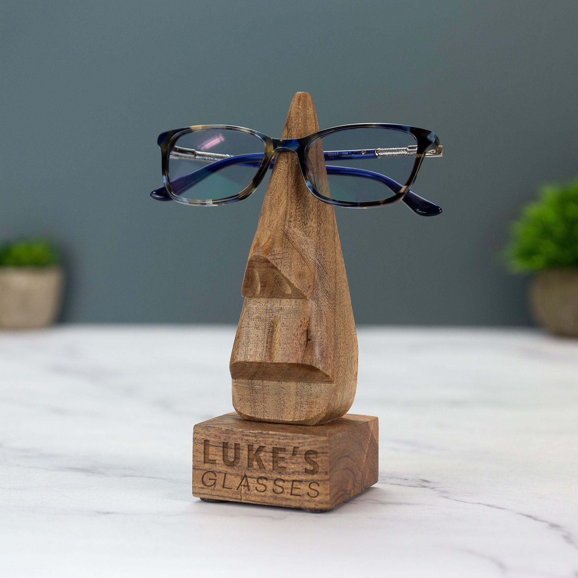 Personalised Wooden Glasses Stand Laser Engraved UK Fathers Day Birthday Christmas Valentines Gift