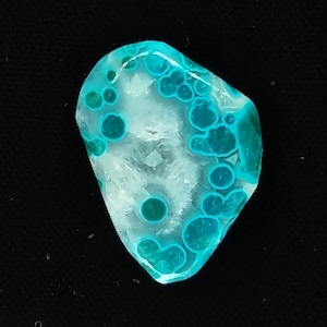 Blue Dot Gem Silica | Blue Dot AAA Gem Quality | Ray Mine | Professionally Cut 34 Carats