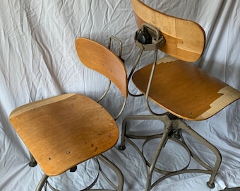 Vintage Industrial Toledo Uhl Adjustable Machinist Stool/ Drafting Chair