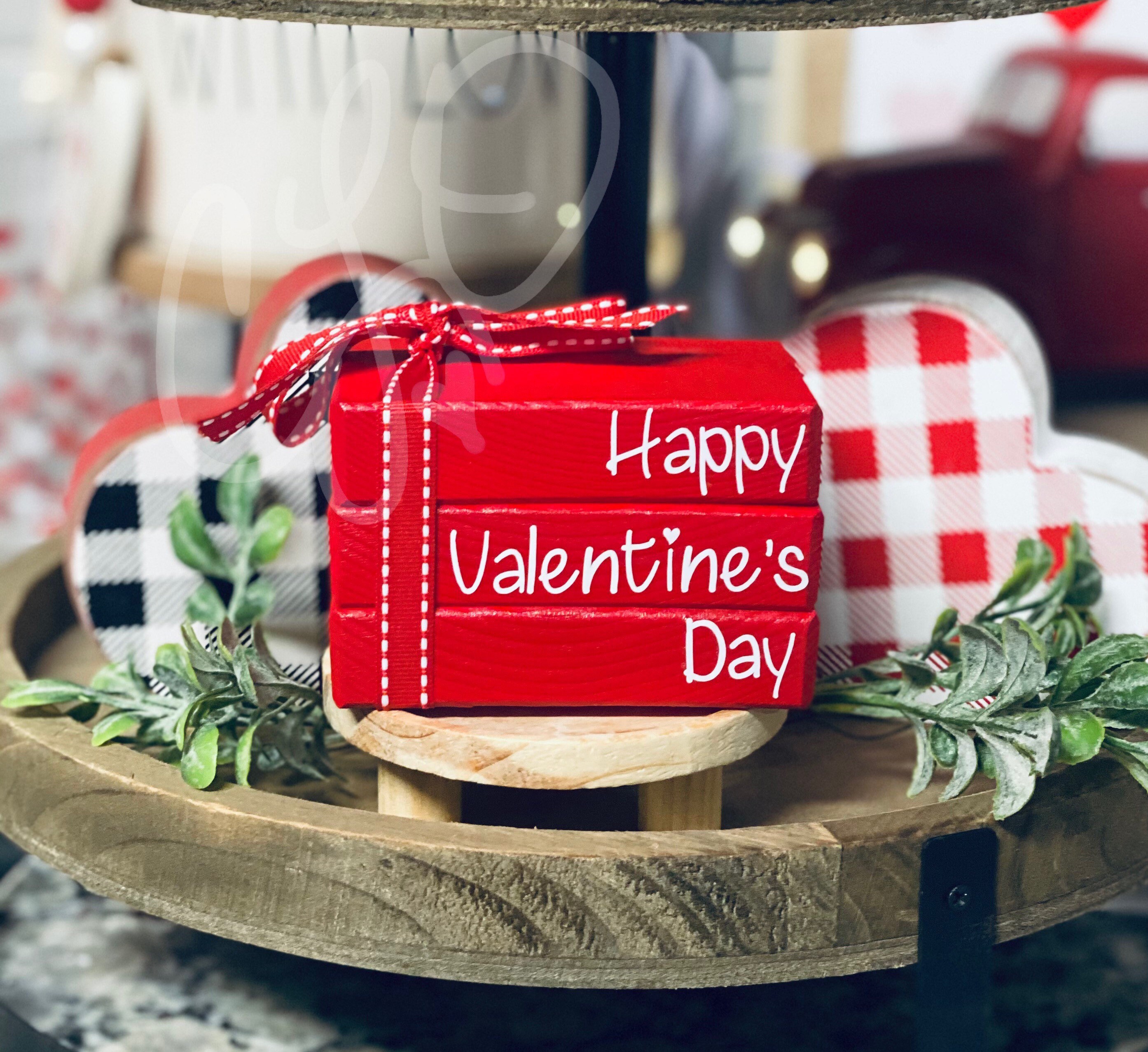 DAZONGE Valentines Day Decor, 6PCS Valentine Tiered Tray Decor, Be Mine  Book Stack, XOXO, Love Lives Here House Valentine Signs, Freestanding