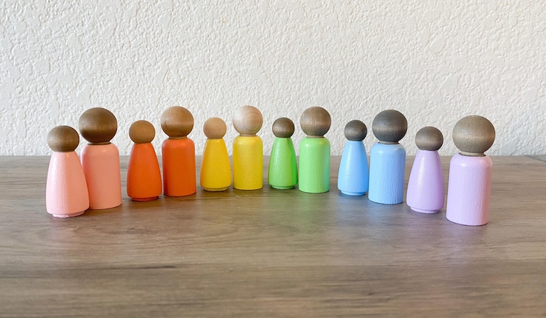 Pastel Multicultural Peg Doll Men and Women Set of 12 Montessori Waldorf Toy Gift / Easter image 3