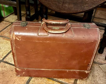 Vintage Wheary Leather Suitcase: Rustic Travel Decor, Mid-Century Storage
