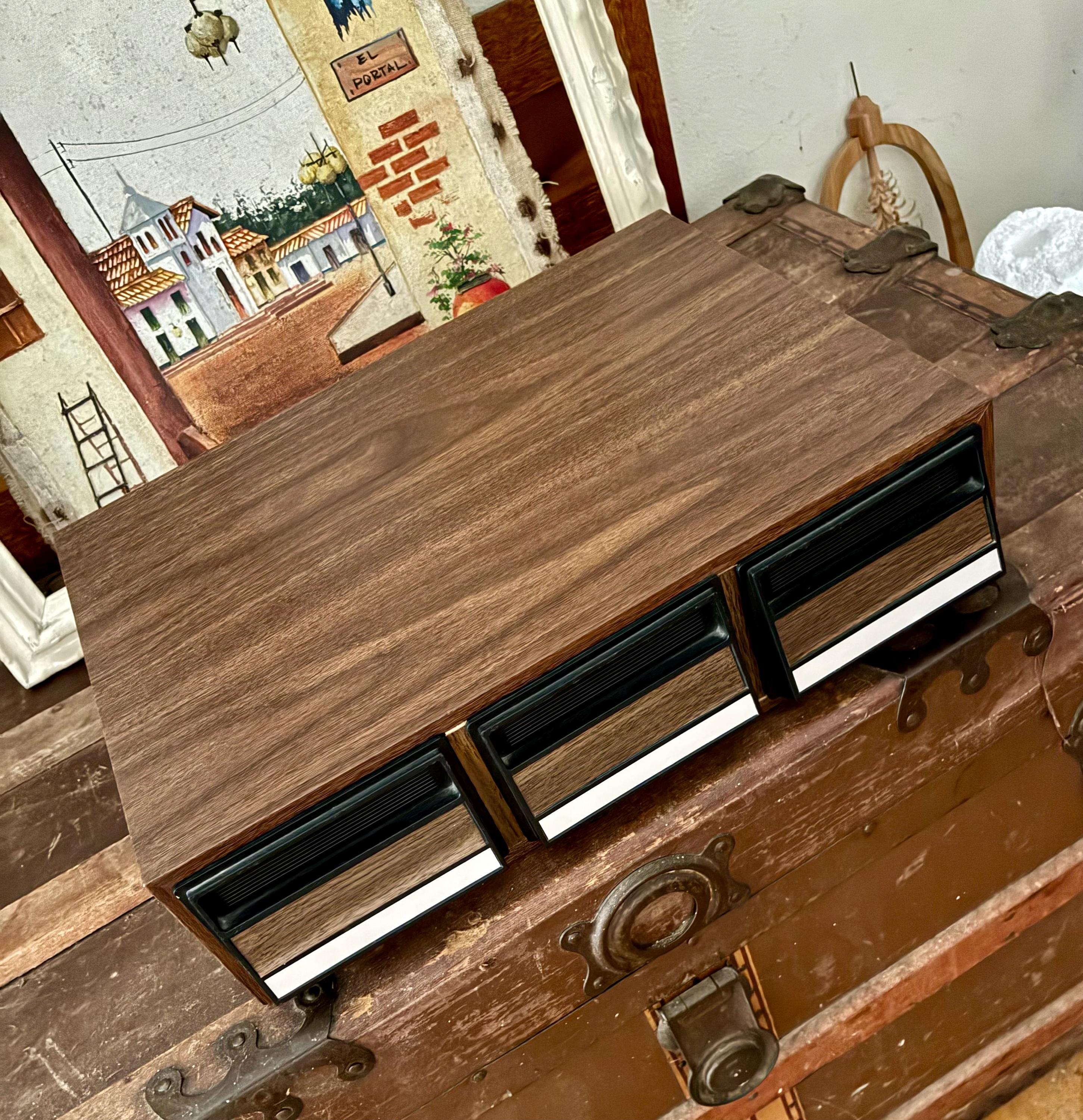 Retro cd racks - Etsy 日本