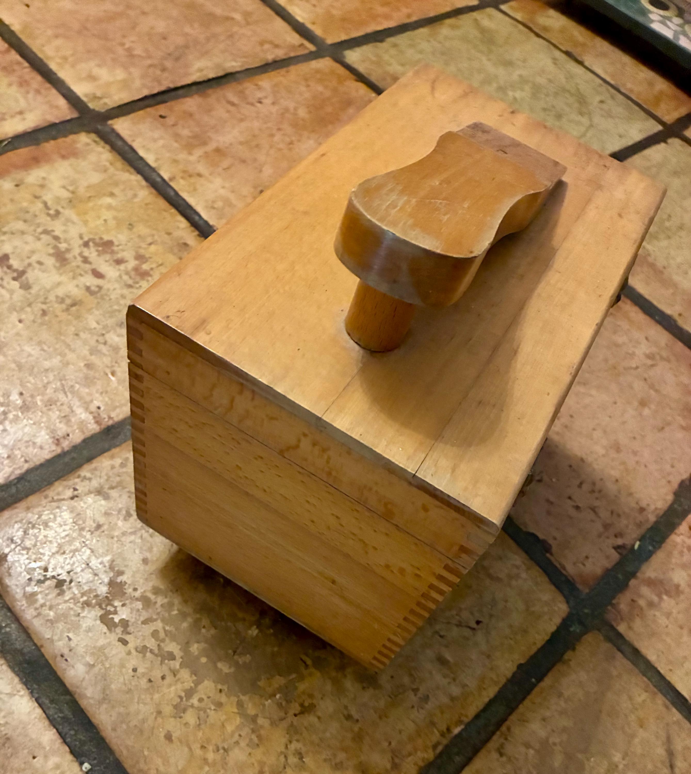ヴィンテージ木製靴磨き箱（中身付き）：素朴な収納＆装飾 - Etsy 日本