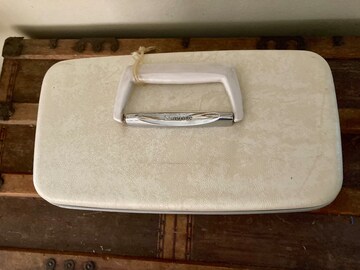 Vintage Samsonite Luggage, Samsonite Train Case, Samsonite Silouette Train Case, Vintage Luggage, Samsonite makeup case
