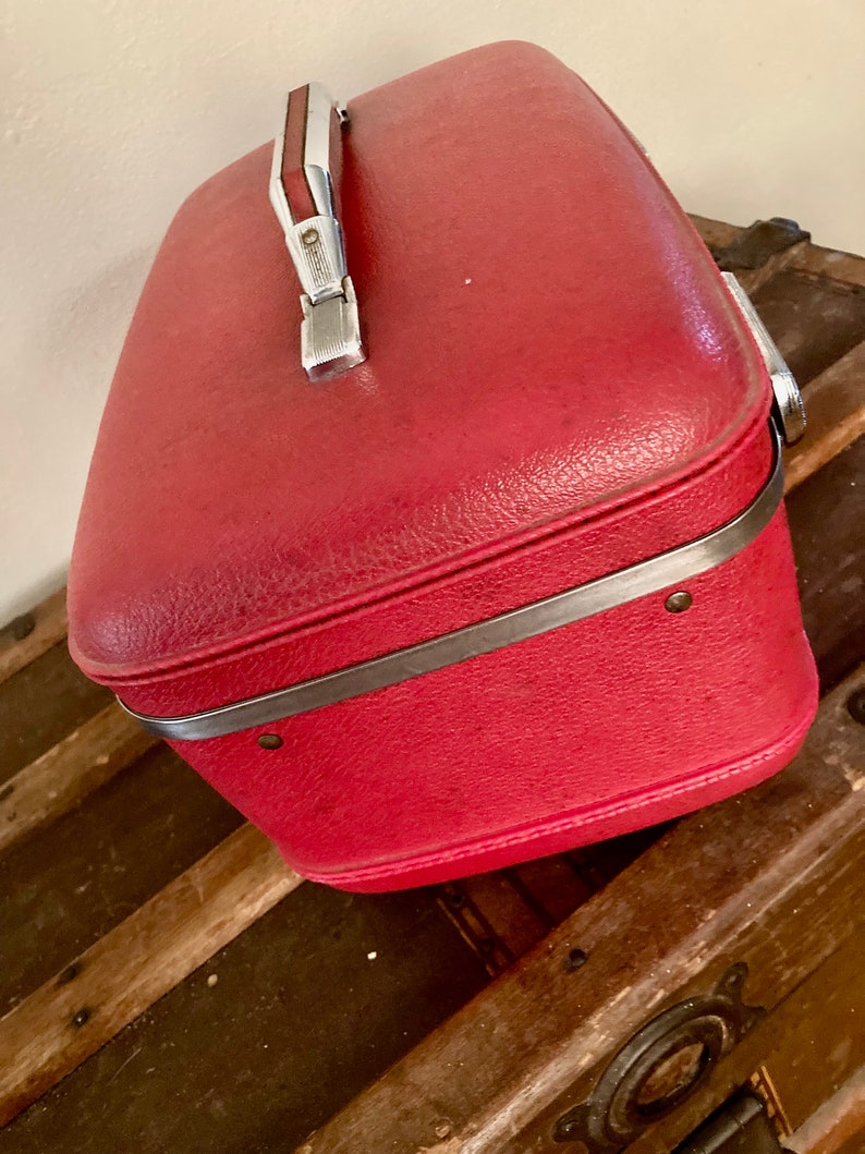American Tourister Vintage Train Case Vintage Traincase Etsy
