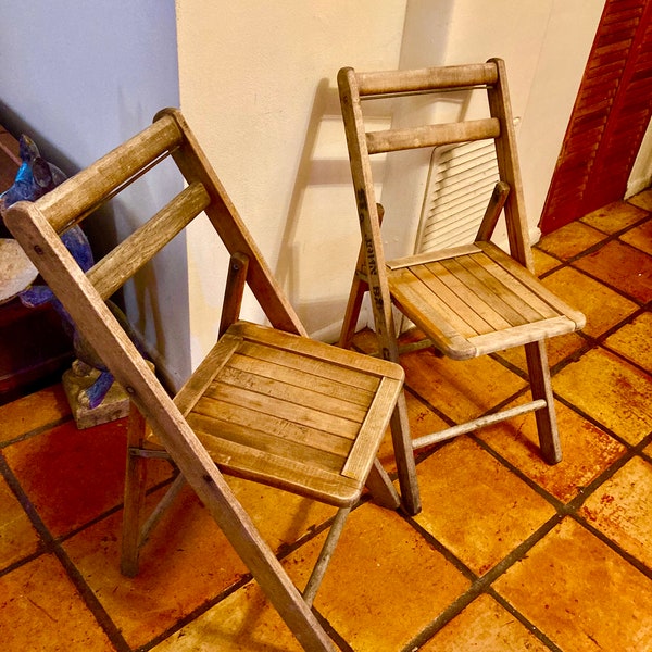 A pair of Vintage Folding Slatted Chairs, 2 Wooden Folding Chairs, Folding Church Chairs
