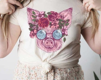 Floral pig t-shirt - Hippie pig piglet  - Boho pig with glasses t-shirt - Bohemian tshirt - Cute pig shirt - Gift for hippie