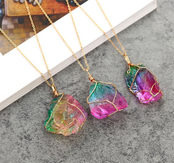 CG Mood Changing Natural Crystal Chakra Rock Pendant Quartz